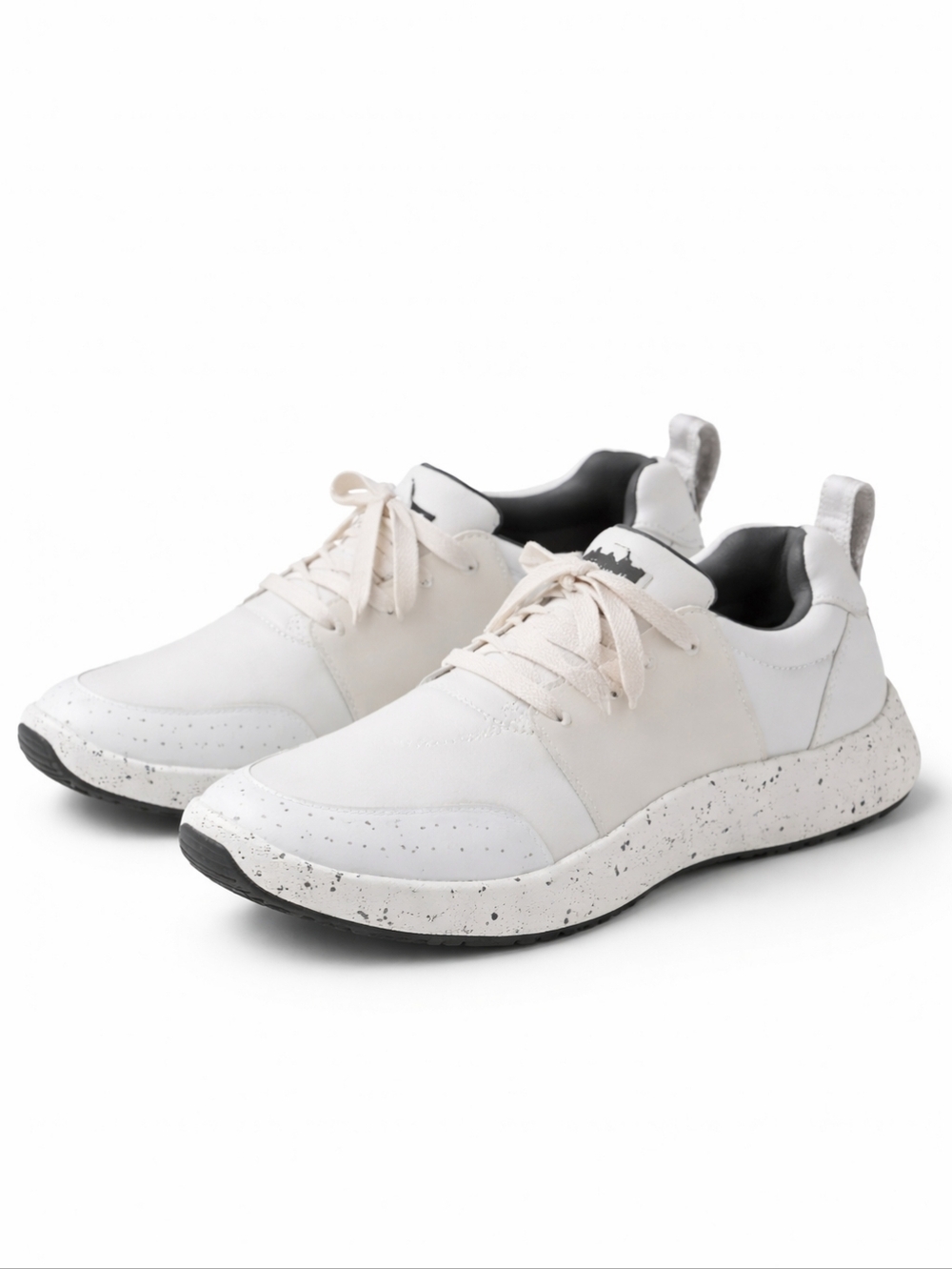 Snibbs White Work Sneakers Women’s 7.5 Slip Resistant Comfort Shoes